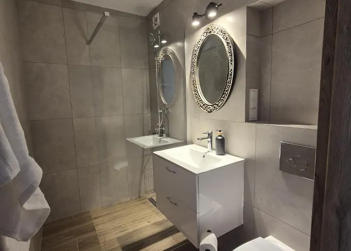 Pod Kamienna Brama Chojnice